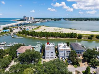 2082 Tazewell RD, Virginia Beach, VA 23455