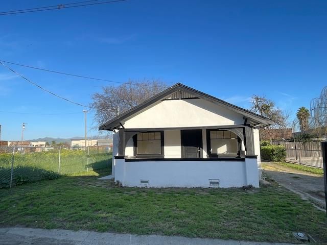 739 Pine Drive, Hollister, CA 95023