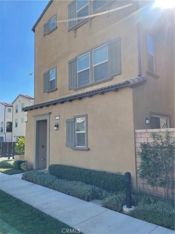 2291 Peach Court, Upland, CA 91786