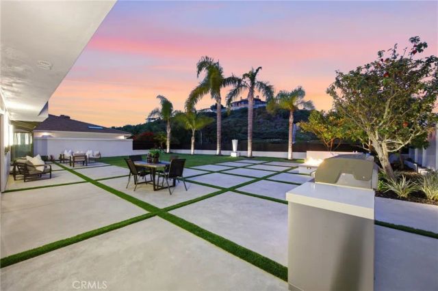 6 Monterey, Corona Del Mar, CA 92625