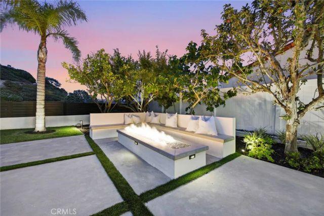 6 Monterey, Corona Del Mar, CA 92625