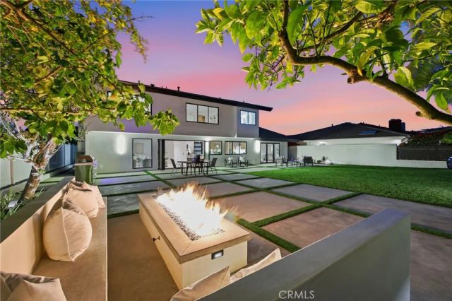6 Monterey, Corona Del Mar, CA 92625