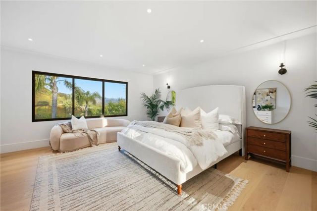 6 Monterey, Corona Del Mar, CA 92625
