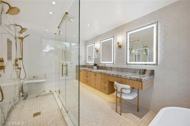 6 Monterey, Corona Del Mar, CA 92625