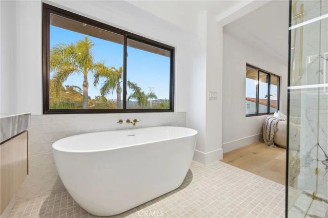6 Monterey, Corona Del Mar, CA 92625