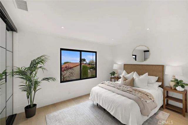 6 Monterey, Corona Del Mar, CA 92625
