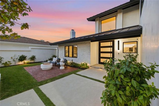 6 Monterey, Corona Del Mar, CA 92625