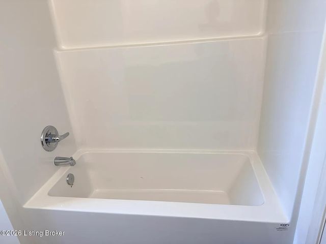 7917 Copper Drift Way, Louisville, KY 40291