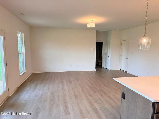 7917 Copper Drift Way, Louisville, KY 40291