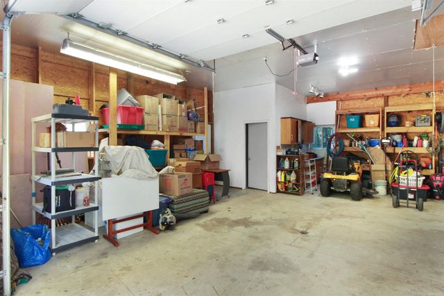 496 Kuwe Lane, Lapeer, MI 48446