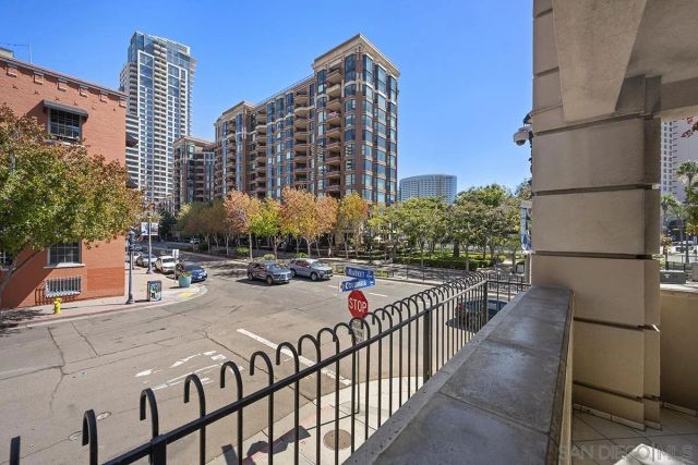 650 Columbia Street 115, San Diego, CA 92101