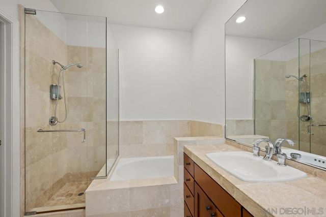 650 Columbia Street 115, San Diego, CA 92101