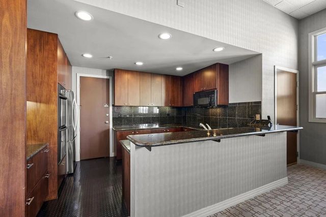 650 Columbia Street 115, San Diego, CA 92101