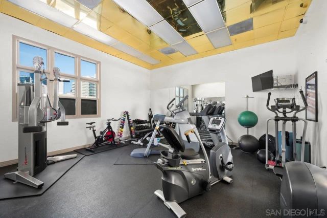 650 Columbia Street 115, San Diego, CA 92101