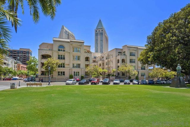 650 Columbia Street 115, San Diego, CA 92101