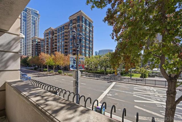 650 Columbia Street 115, San Diego, CA 92101