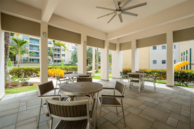 70 CONDOMINIO ALAMANDA OESTE 5172, Guaynabo, PR 00969