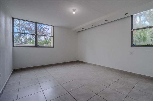 70 CONDOMINIO ALAMANDA OESTE 5172, Guaynabo, PR 00969