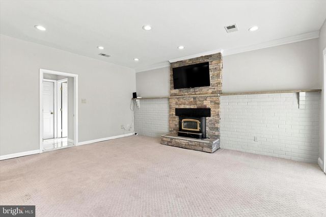 616 MEADOWLARK RD, Audubon, PA 19403