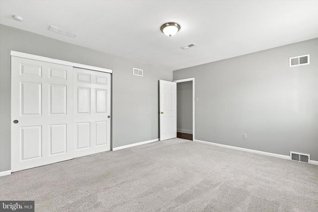 616 MEADOWLARK RD, Audubon, PA 19403