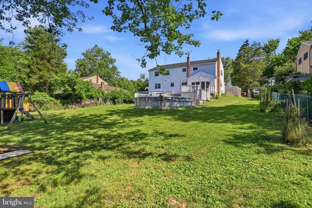 616 MEADOWLARK RD, Audubon, PA 19403