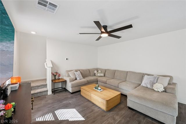 6952 Sunflower Fields Street, North Las Vegas, NV 89086