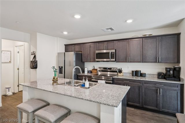 6952 Sunflower Fields Street, North Las Vegas, NV 89086