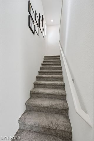 6952 Sunflower Fields Street, North Las Vegas, NV 89086