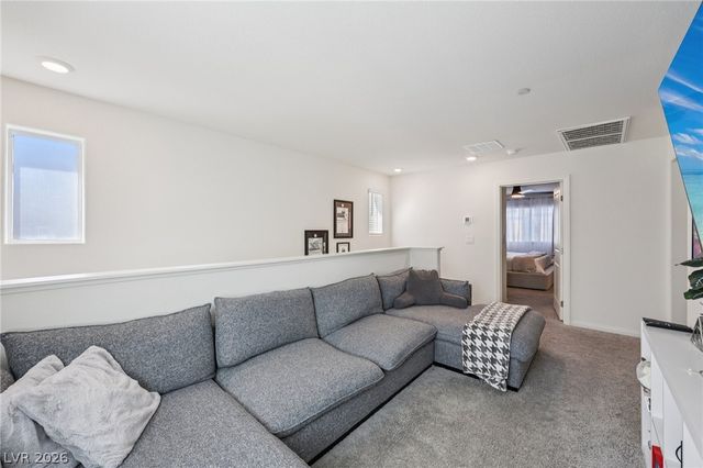 6952 Sunflower Fields Street, North Las Vegas, NV 89086