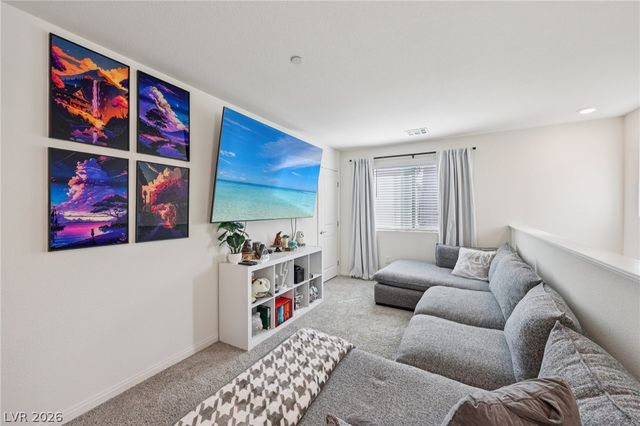 6952 Sunflower Fields Street, North Las Vegas, NV 89086