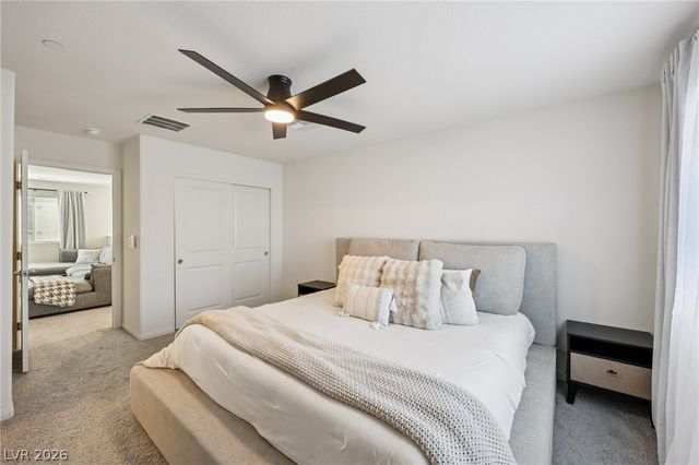 6952 Sunflower Fields Street, North Las Vegas, NV 89086