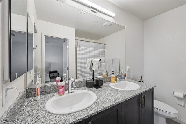 6952 Sunflower Fields Street, North Las Vegas, NV 89086