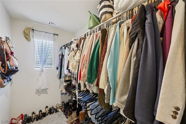 6952 Sunflower Fields Street, North Las Vegas, NV 89086