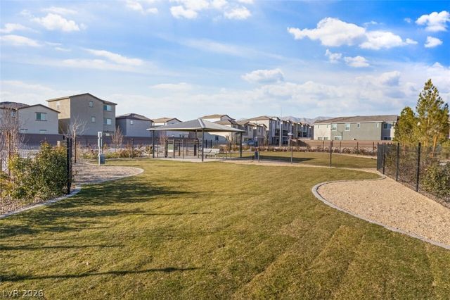 6952 Sunflower Fields Street, North Las Vegas, NV 89086