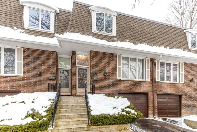 1866 Old Willow Road, Northfield, IL 60093