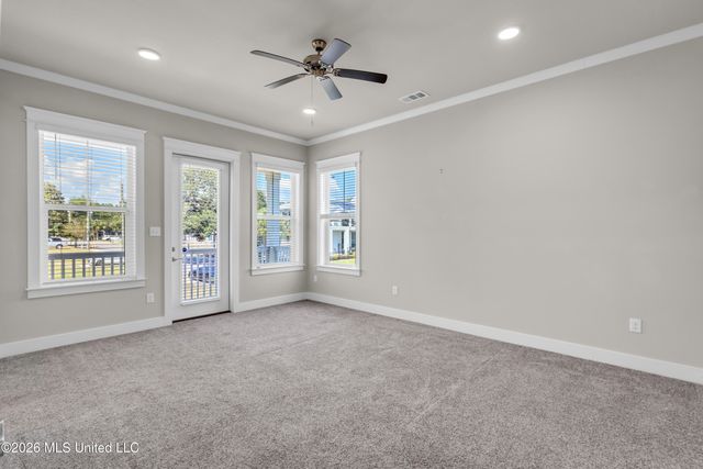 119 Jefferson Davis Avenue, Biloxi, MS 39530