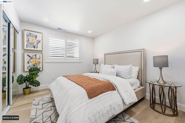 5034 Rahlves Dr, Castro Valley, CA 94546