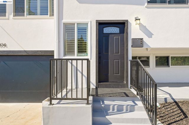 5034 Rahlves Dr, Castro Valley, CA 94546