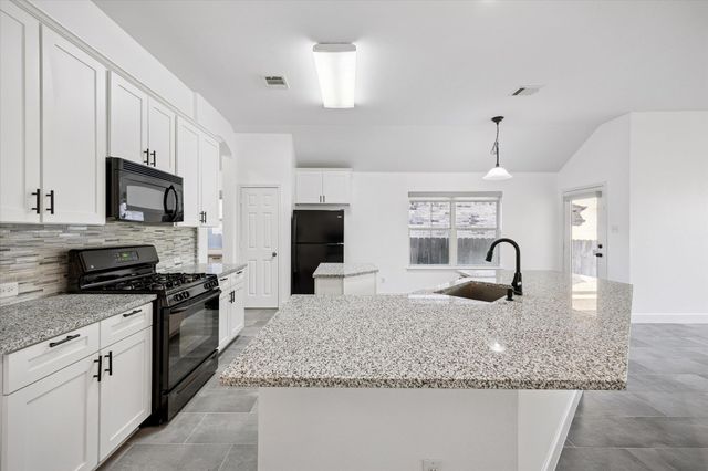 2995 N Overland ST, Round Rock, TX 78681