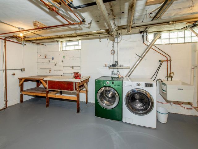 458 Otis Avenue, Saint Paul, MN 55104