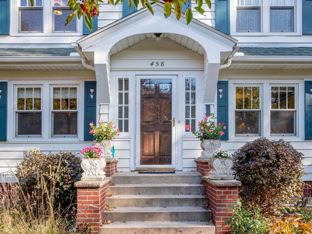 458 Otis Avenue, Saint Paul, MN 55104