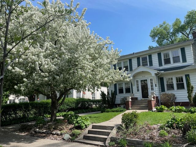 458 Otis Avenue, Saint Paul, MN 55104