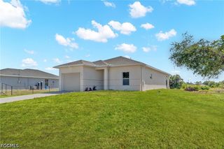 917 Margaret AVE S, Lehigh Acres, FL 33974