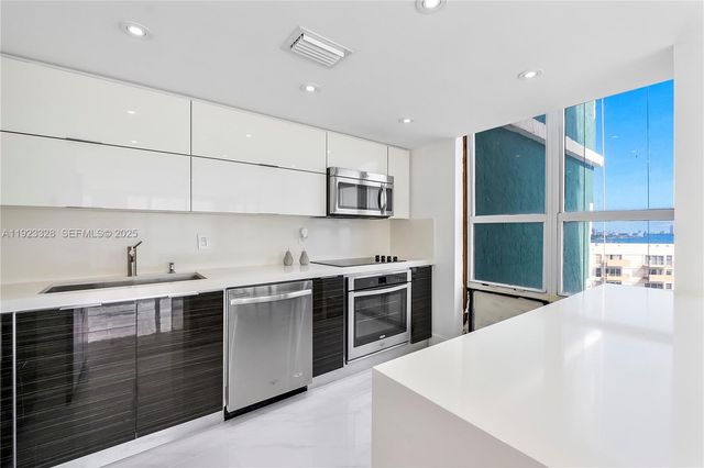 780 NE 69th St 1601, Miami, FL 33138