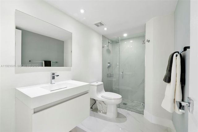 780 NE 69th St 1601, Miami, FL 33138