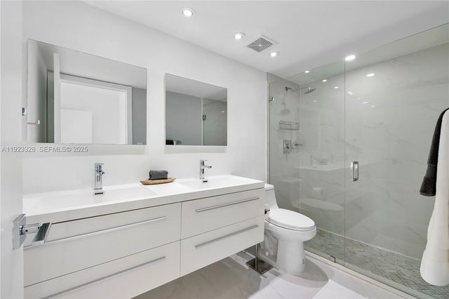 780 NE 69th St 1601, Miami, FL 33138