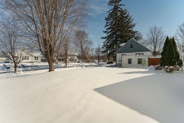 703 9th Avenue SE, Rochester, MN 55904