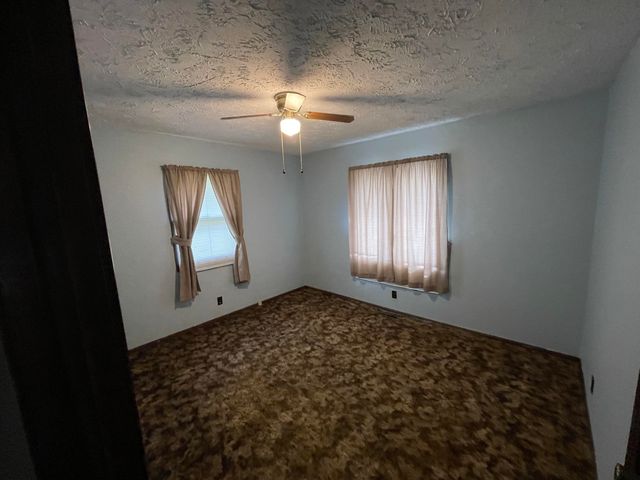 205 REDBUD Lane, Council Bluffs, IA 51503