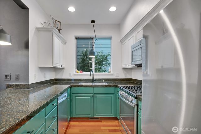 2367 Yakima Court, Tacoma, WA 98405