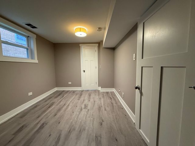 7627 W 64 Street Basement, Summit, IL 60501